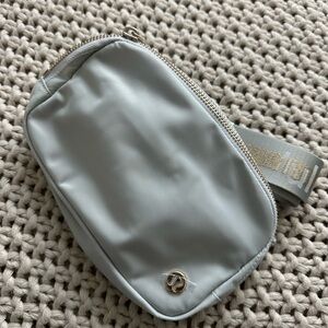 Lululemon belt bag